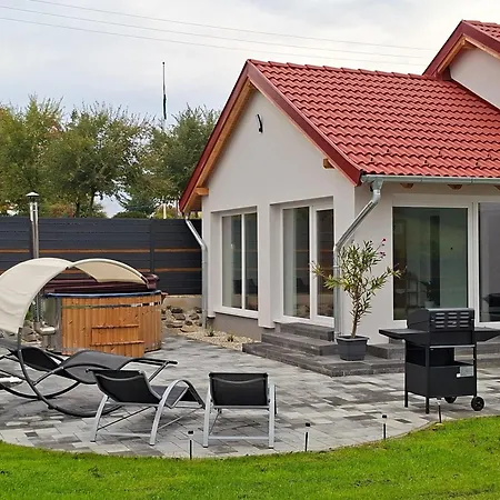 Casa vacanze Napsugár Wellness Újudvar